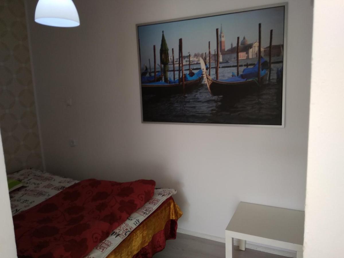 Apartament Przy Parku Noclegi Плоцк Екстериор снимка