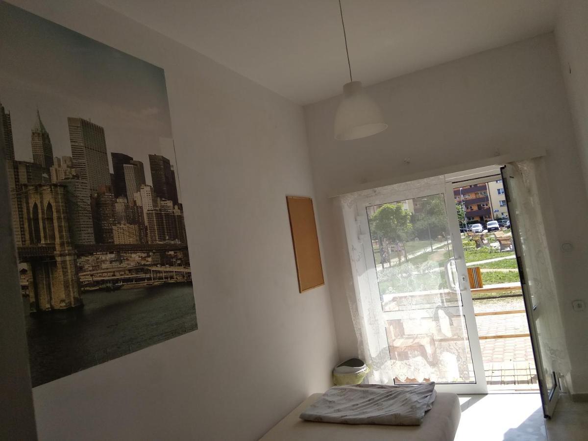 Apartament Przy Parku Noclegi Плоцк Екстериор снимка